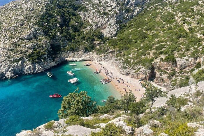 Himara:Daily trip to Gramma Bay with swimming stops