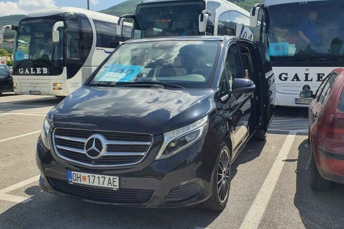 Trasferimento privato da Ohrid a Tirana o viceversa, 24 ore su 24!