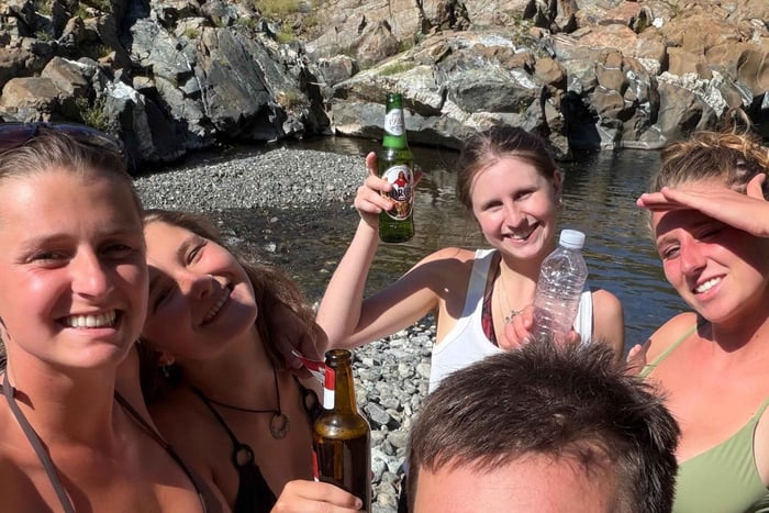 Pukë: escursione privata alle cascate e nuotata con guida