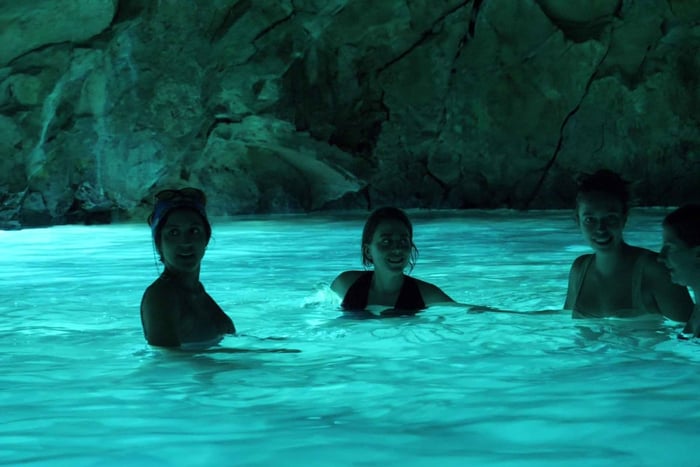 Grotta Blu Segreta e Grama Bay - tour in barca