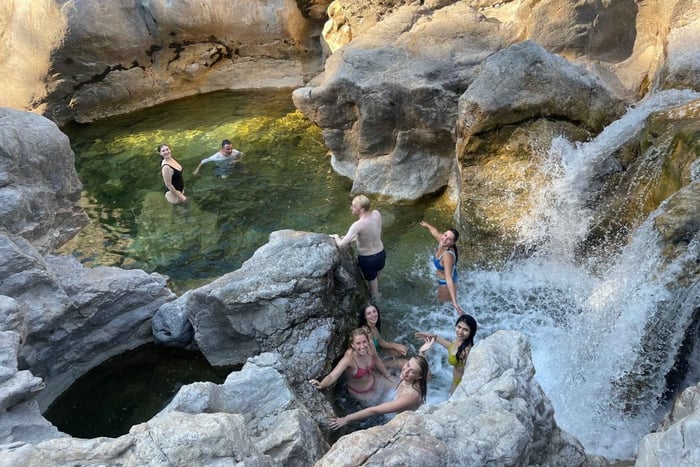 Shkodra: puente Mesi, río Kiri y cascadas