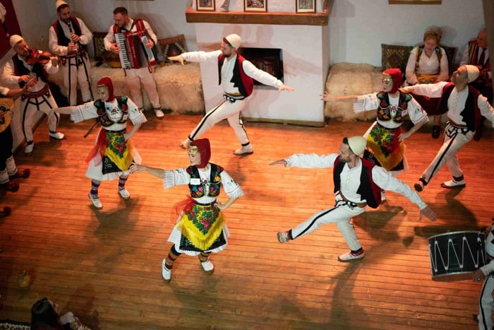Tirana: Albanian Night Cultural Dance & Music Experience