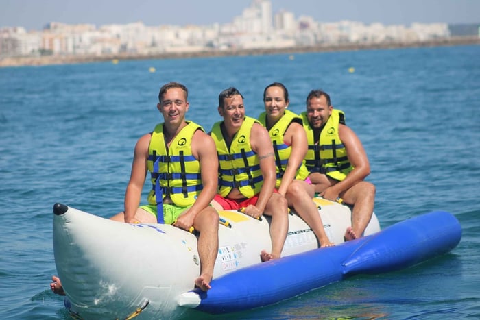 Albufeira: Banana Boat Adventure Ride