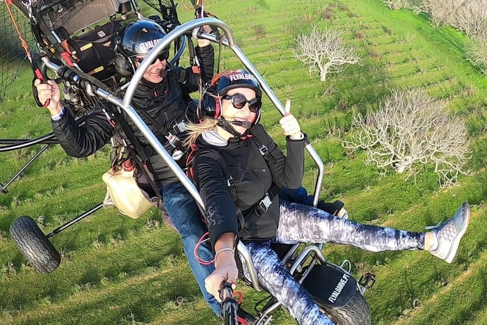 Albufeira: Paragliding and Paratrike Tandem Flights