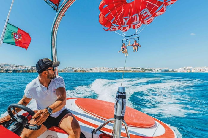 Albufeira: Single, Double or Triple Parasailing Tour