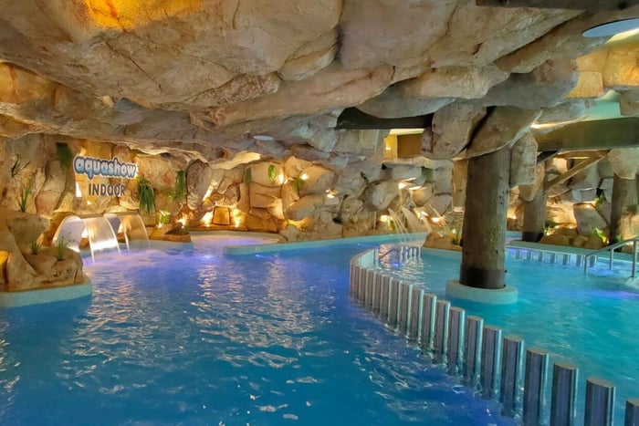 Aquashow Waterpark transfer from Albufeira area