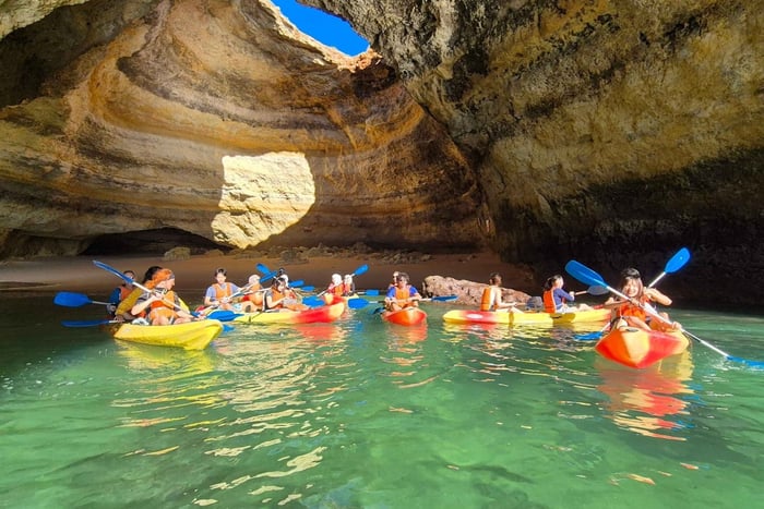 Benagil: Caves, Beaches, and Secret Spots Guided Kayak Tour