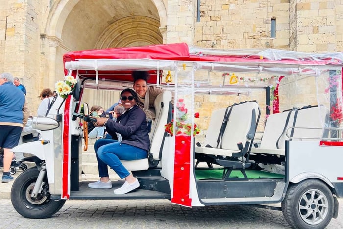 Complete Lisbon: 4h Private Tuk Tuk Tour - Alfama & Belém