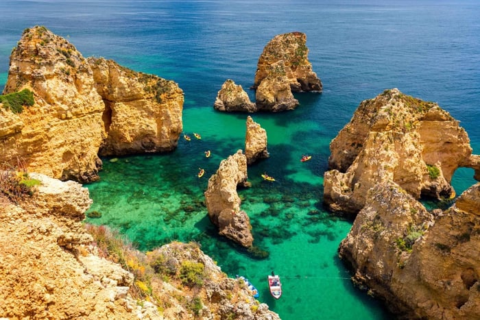 tour di 1 giorno e tour in barca alla grotta di Benagil da Lisbona