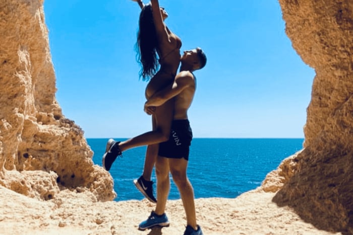 From Faro: Cliff Jumping, Algar Seco & Carvoeiro Beach Tour