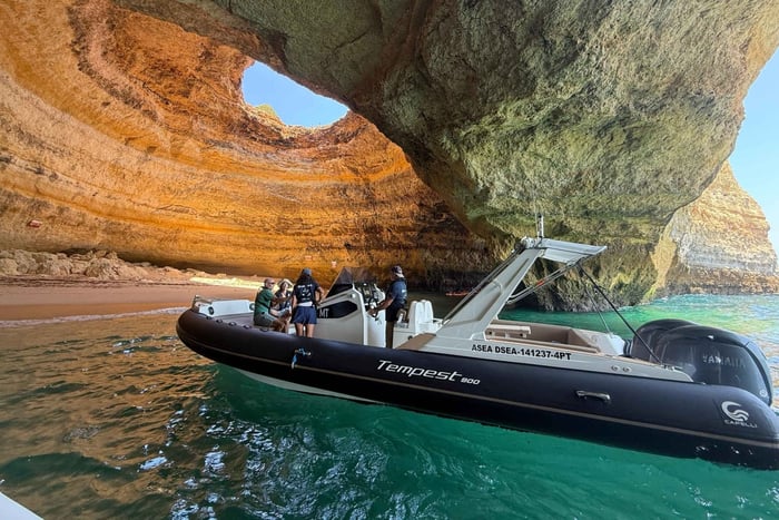 From Lagos: Private Boat Tour to Benagil Cave