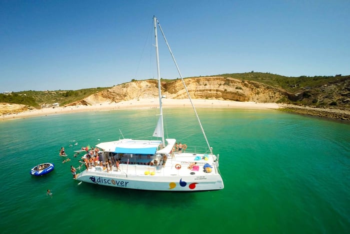 Lagos Catamaran Cruise to Ponta da Piedade & Praia da Luz