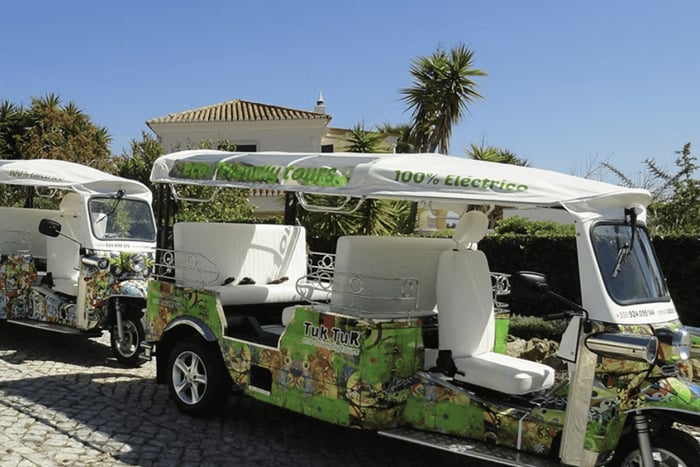 Lagos: Elektrisk tuk-tuk-tur med lokal guide