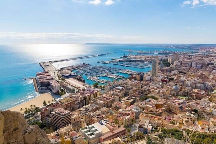 Alicante: Best Street Food Tour With A Local Guide