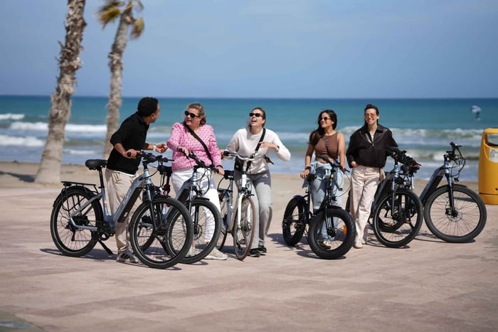 Alicante City Center Cycling Tour, Small groups only