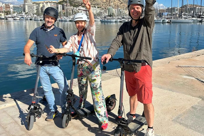 Alicante: Electric Scooter Tour