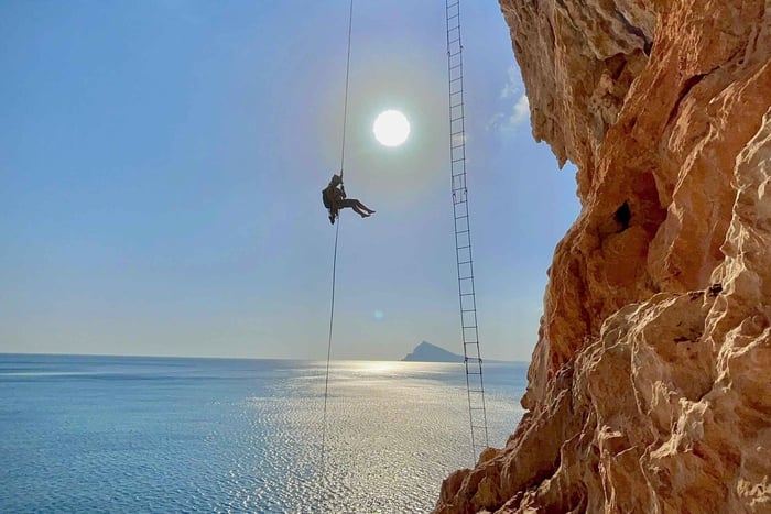 Alicante: Guided climbing 'Magical Mystery Tour' route