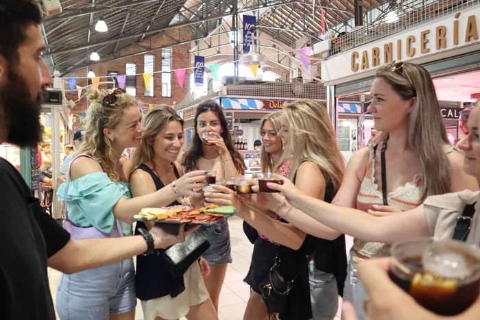 Alicante: Opastettu Tapas-kierros pyörällä maisteluineen