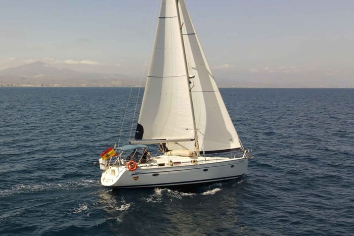 Alicante: Sailboat ride in Alicante Bay