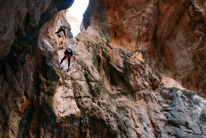 Benidorm-'Garx' dry canyoning in Bolulla-Callosa d'en Sarrià