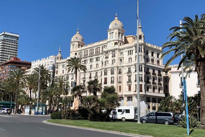 Da Albir e Benidorm: Gita di un giorno ad Alicante in pullman