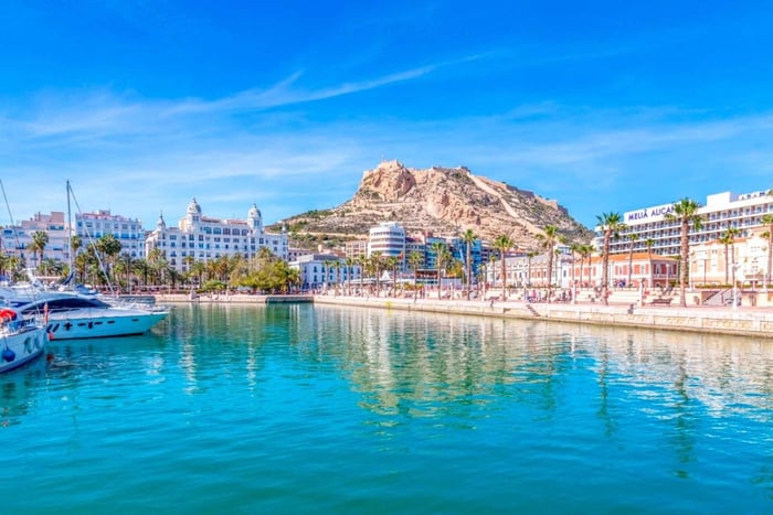 From Altea: Alicante City, Beach & Santa Bárbara Castle