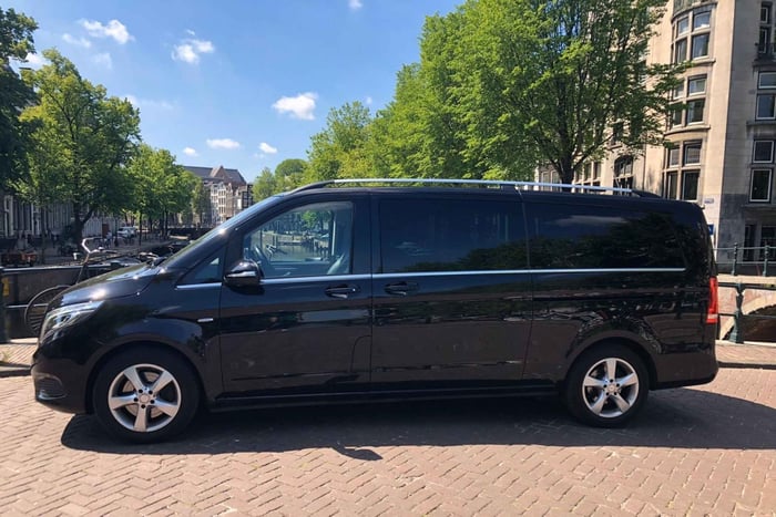 Amsterdam et Rotterdam : transfert privé aller simple