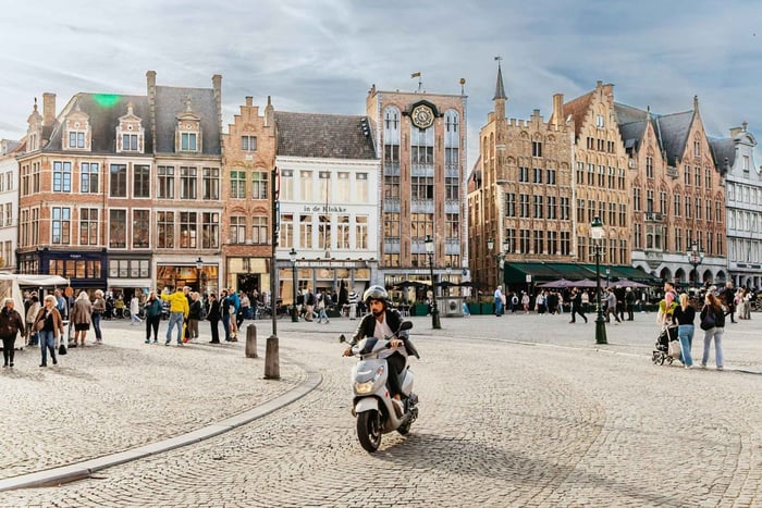Amsterdam: Brussel og Brugge med valgfri sjokoladesmaking