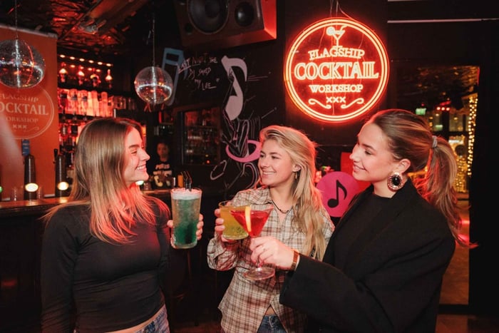 Cocktailworkshop i Shake & Sip på Rembrandtplein
