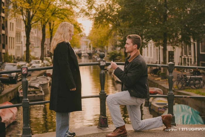 Fotógrafo de Ámsterdam: Sesión fotográfica privada de pedida de mano