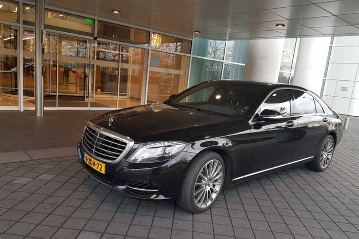 Prywatny transfer z Amsterdamu na lotnisko Schiphol