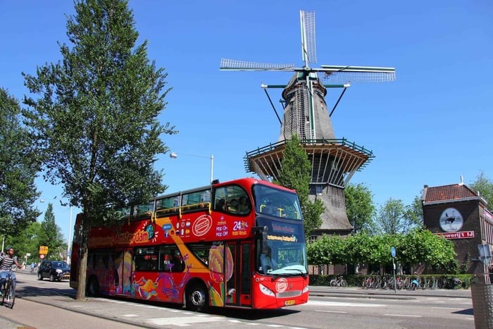 Amsterdam : visite à pied avec audio-guide et option bus HO-HO