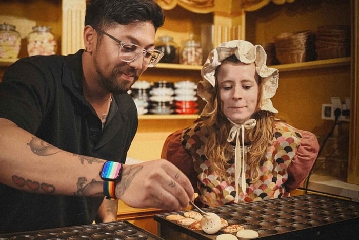 Dutch Mini Pancake Baking Experience met Mrs. Sweetcake