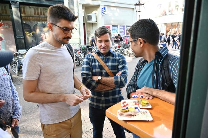 Mangia e bevi ad un tour culinario con birra locale