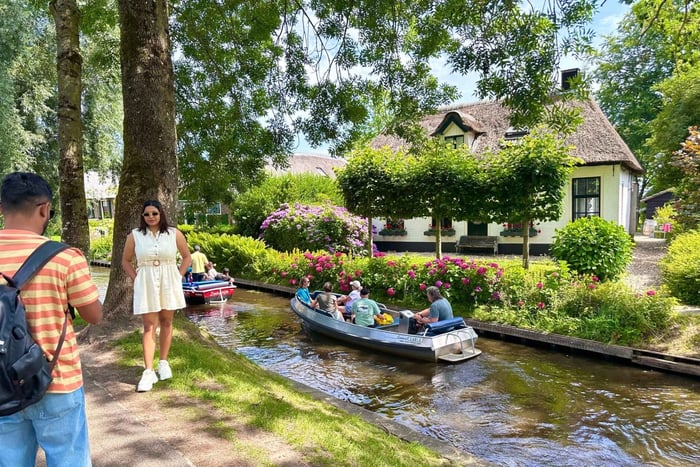 Au départ d'Amsterdam : excursion d'une journée à Giethoorn avec visite des canaux et du village