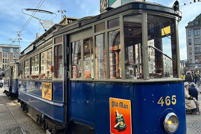 Amsterdam : visite guidée à pied des trésors cachés avec un guide de la région