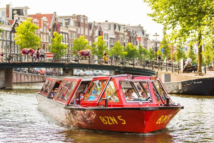 Hop-On Hop-Off Boat