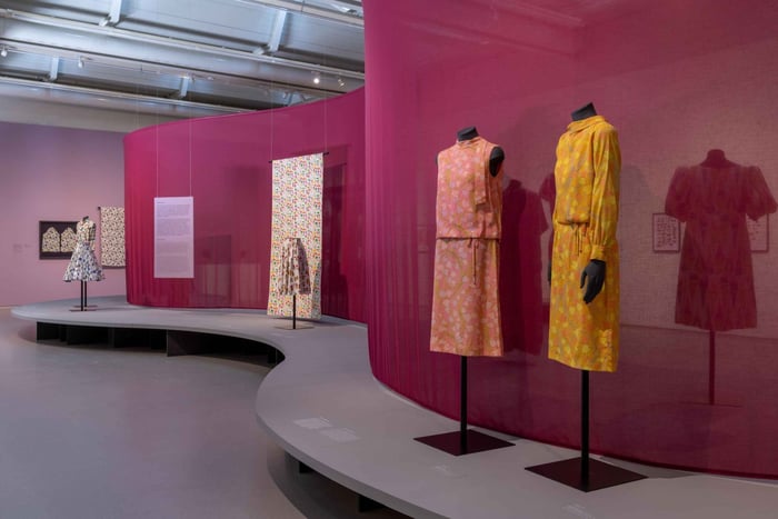 Cobra-museon pääsylippu, sisältää Andy Warholin ja The Textiles -näyttelyn