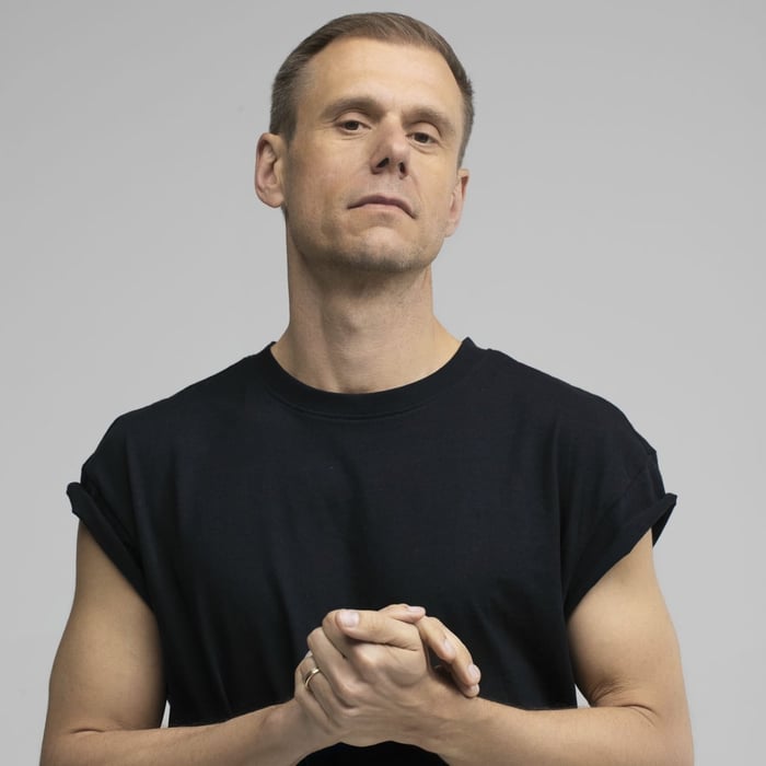 Armin Van Buuren & Benwal