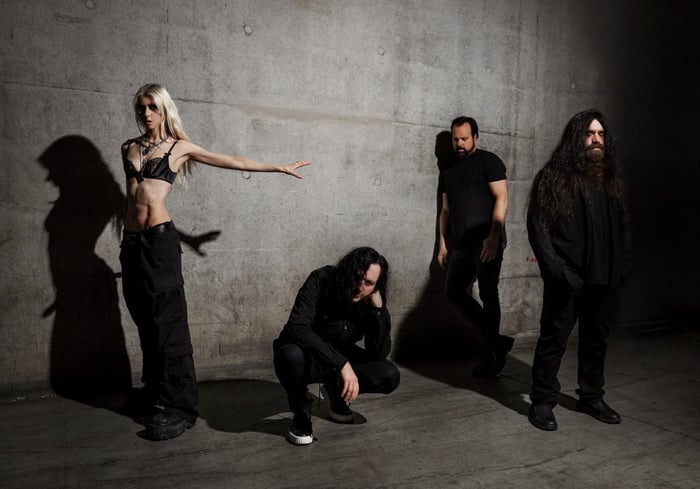 The Pretty Reckless: Tour Dear God
