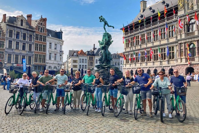 Wycieczki rowerowe po Antwerpii: najważniejsze atrakcje i nie tylko