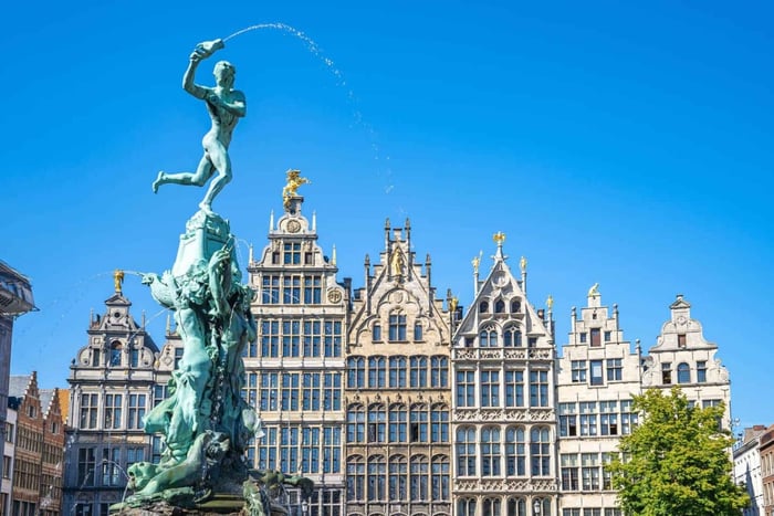 Hola, Amberes: tour privado de 2 horas con un guía local