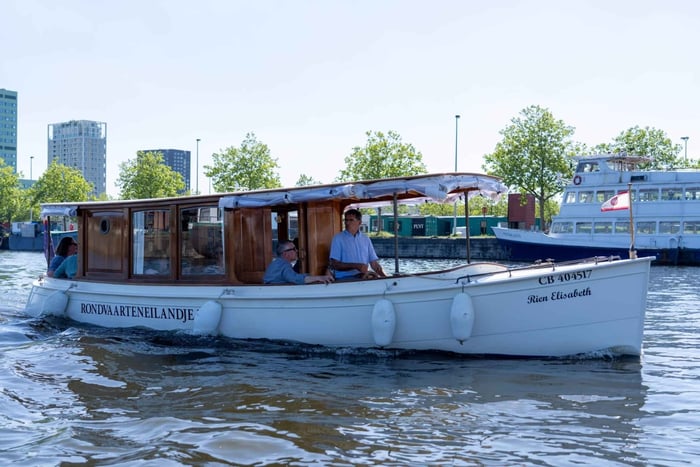 Antwerpen: Klassinen venekierros vanhassa satamassa, kahvi ja croissant