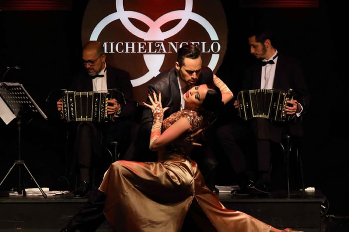 Buenos Aires: Michelangelo tango- en folklore-show