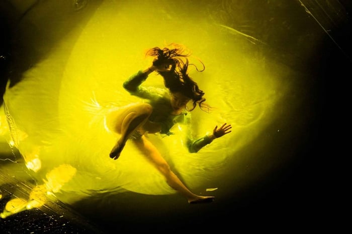Buenos Aires: Tickets for Fuerza Bruta Aven Experience