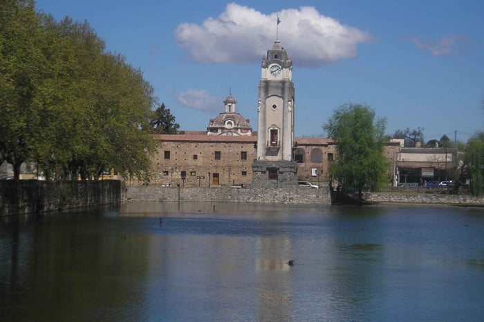 From Córdoba Capital: Alta Gracia, history, culture, and charm