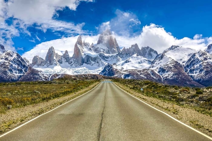 Fra El Calafate: El Chalten heldagstur og kort vandretur