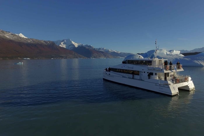 From El Calafate: Estancia Horseback Riding and Boat Tour