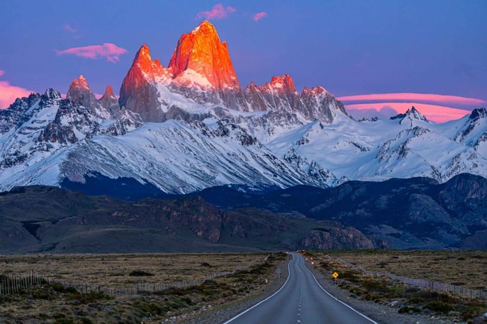 From El Calafate: Sunrise in El Chaltén and unique views of Mount Fitz Roy