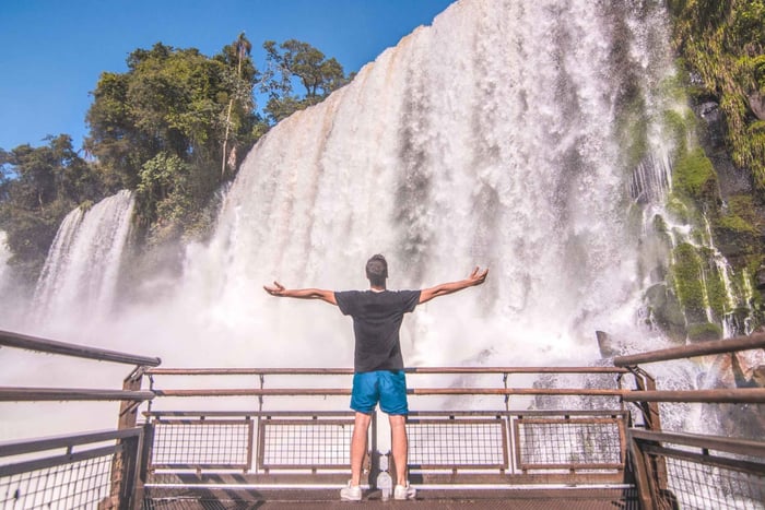 Fra Puerto Iguazu: Brasiliansk side av fossen med billett